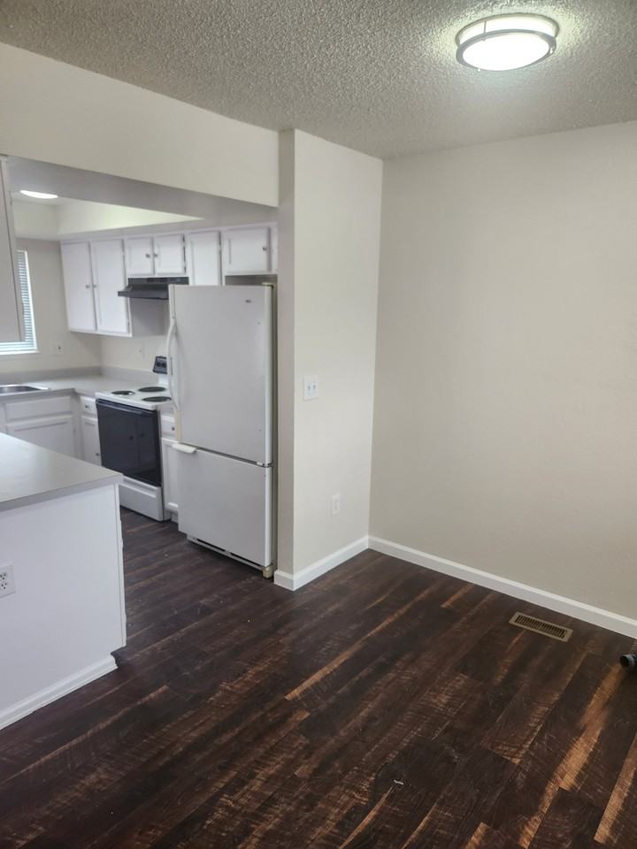18920 E Montana Dr - Photo 2 of 18