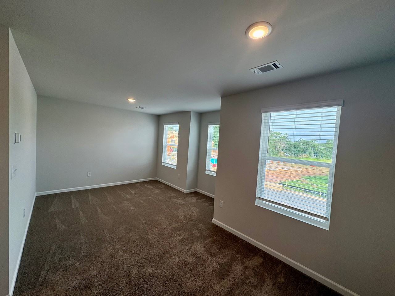 5252 Magnolia Grove Way - Photo 6 of 19