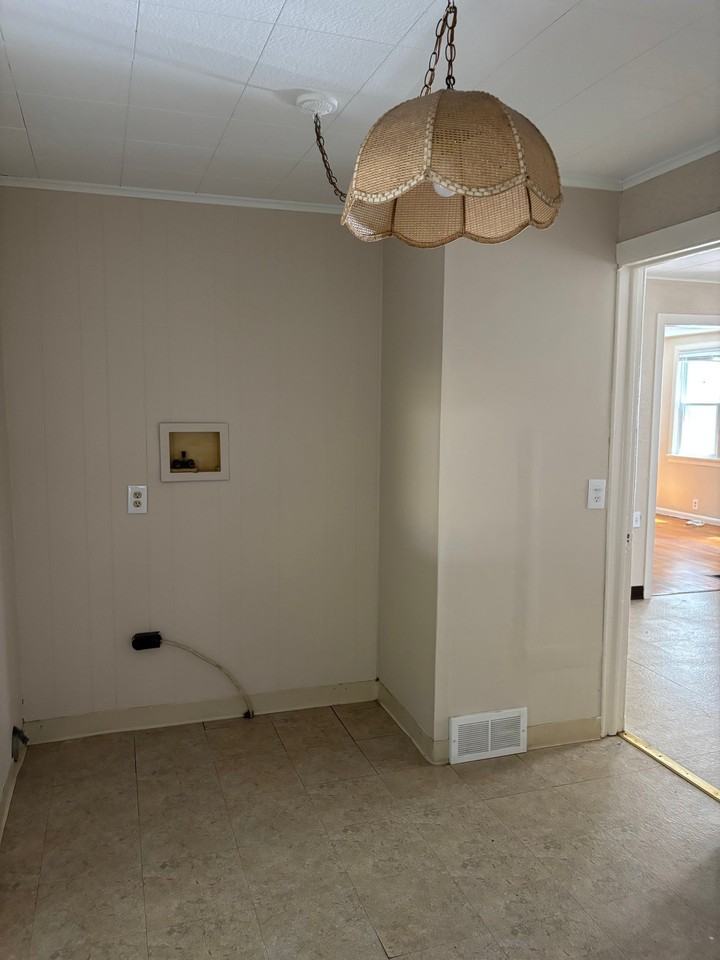 10 Kestrel St - Photo 6 of 13