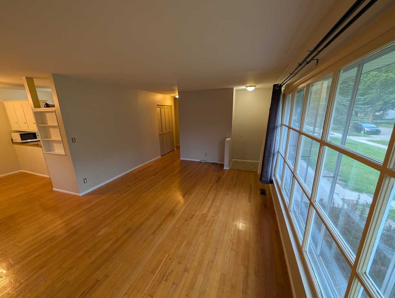 2734 Hampshire Rd #NA - Photo 7 of 30