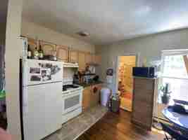 featured image of 886 Huntington Ave #7