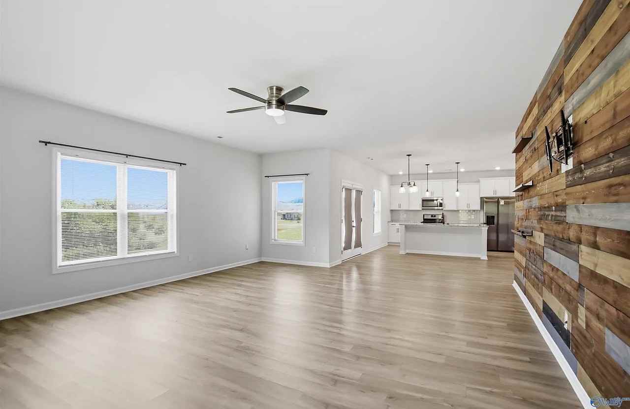 203 Rye Cir #NA - Photo 4 of 16