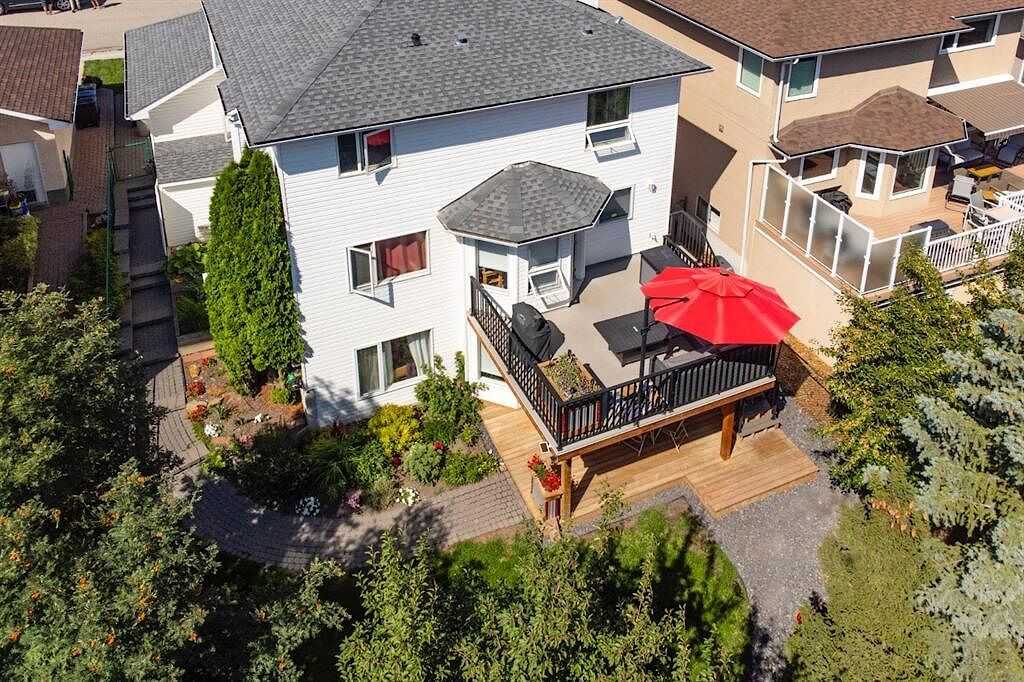 218 Valley Ridge Green Nw - Photo 2 of 24