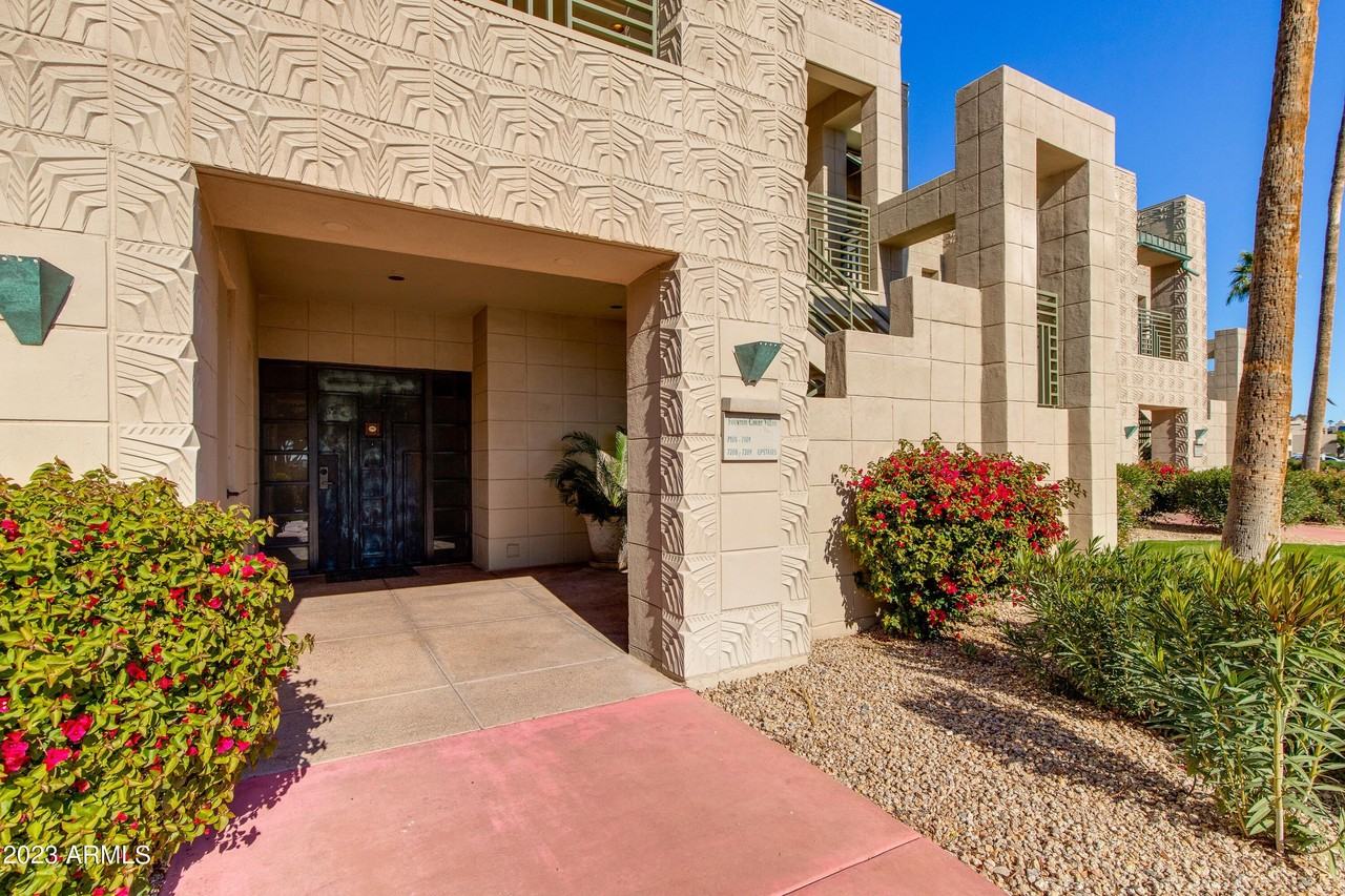 2802 E Camino Acequia Dr #7 - Photo 2 of 24