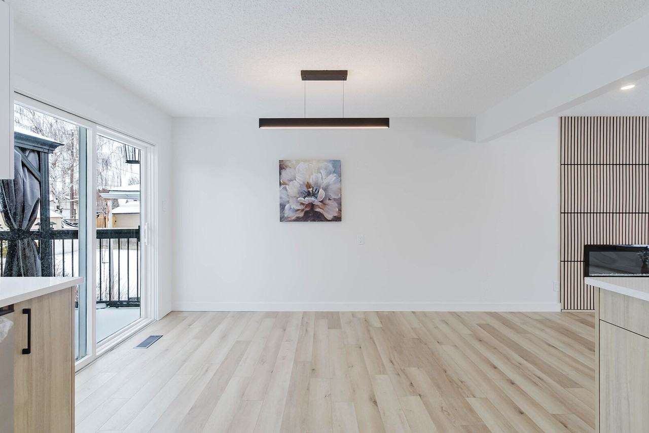 11528 42 Ave Nw - Photo 4 of 22