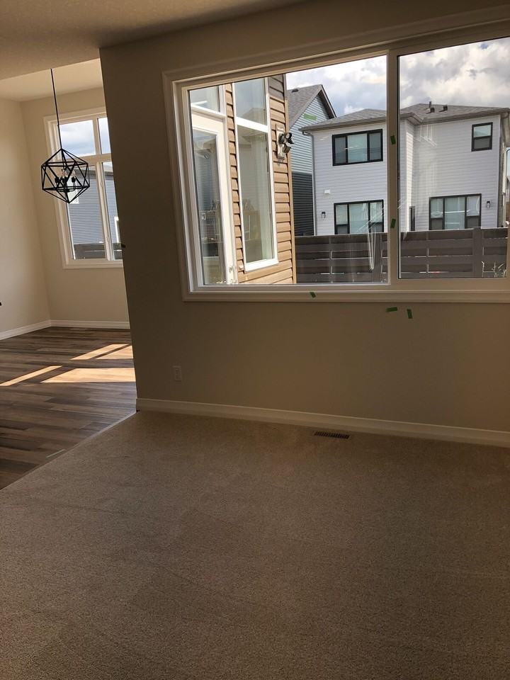 102 Seton Manor Se - Photo 3 of 23