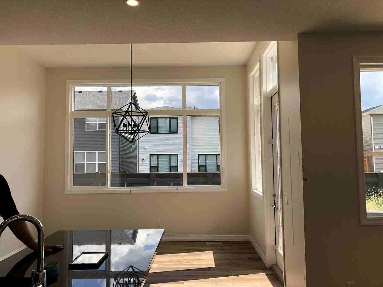 102 Seton Manor Se - Photo 6 of 23