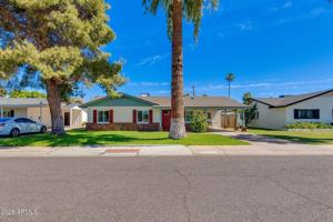 featured image of 3412 E Turney Ave