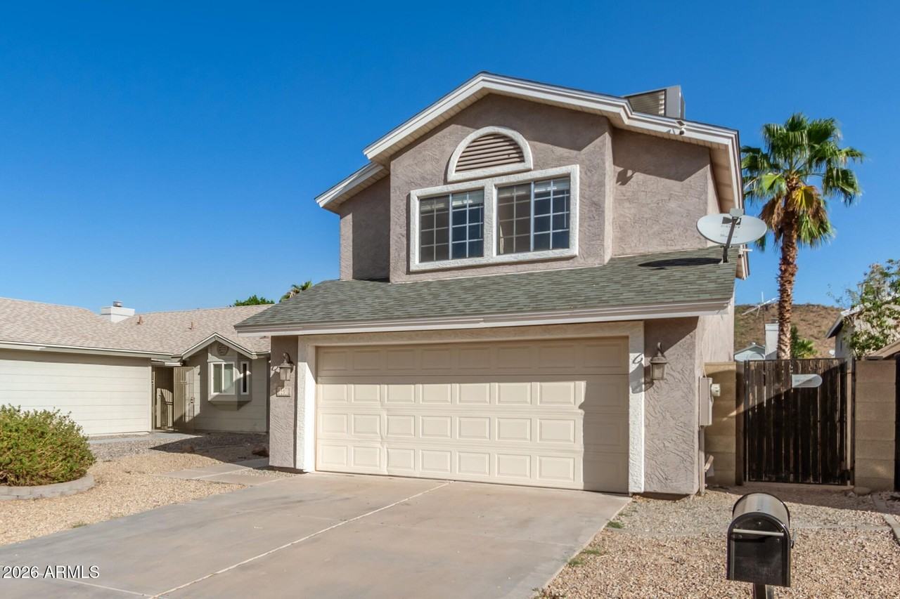4430 W Oraibi Dr - Photo 2 of 34
