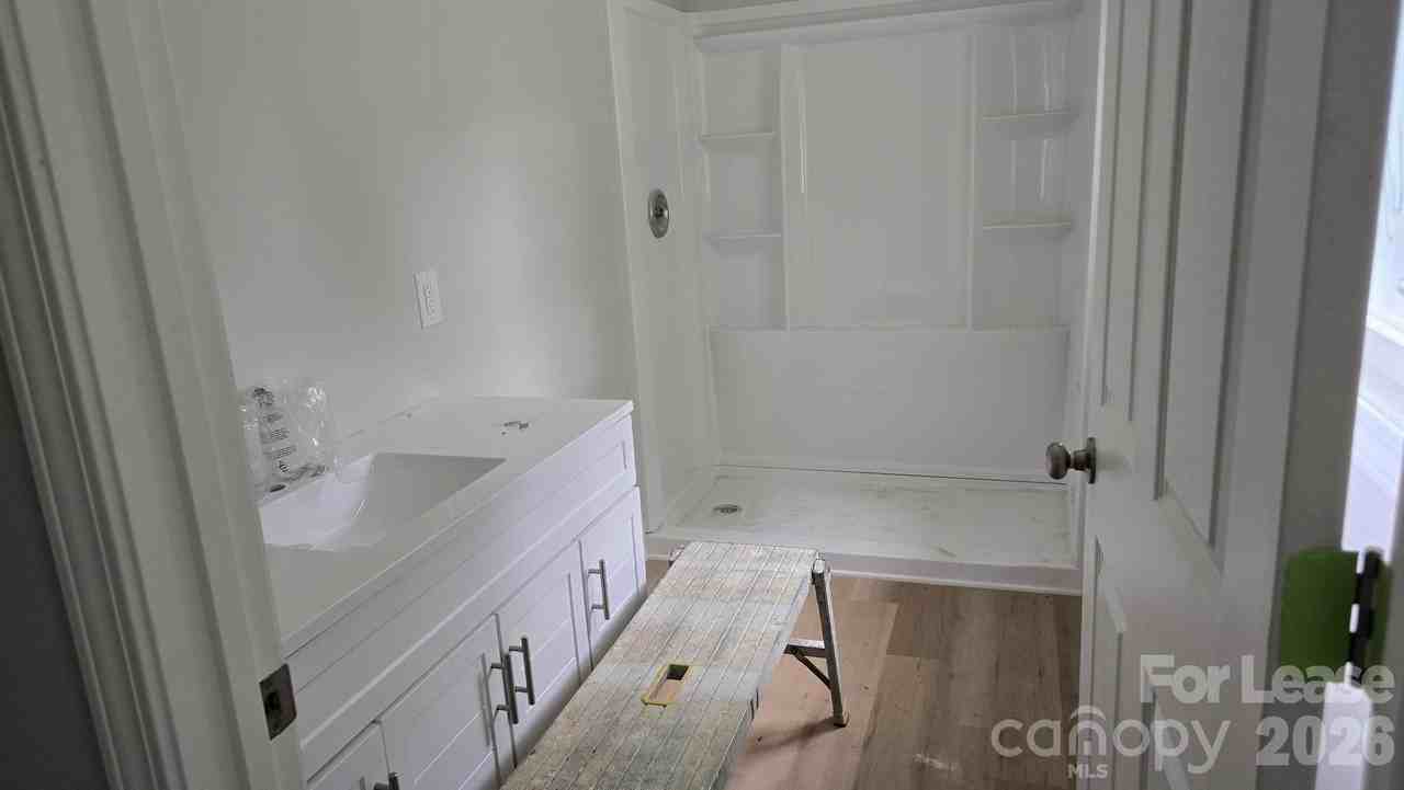 3309 Rollingwood Dr - Photo 4 of 5