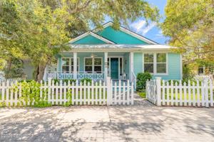 featured image of 21 Smiling Fish Ln