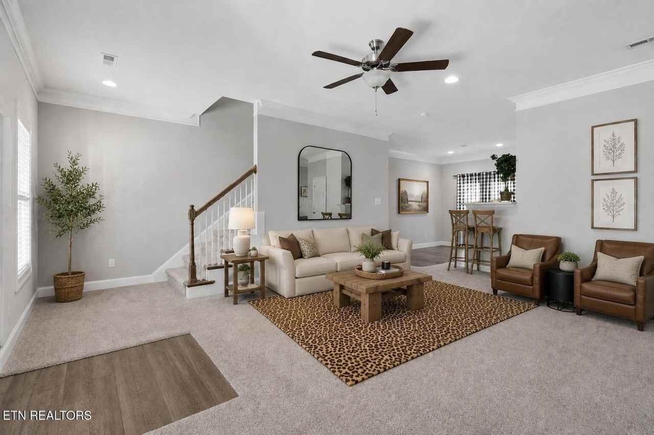8002 Cambridge Reserve Dr - Photo 3 of 25