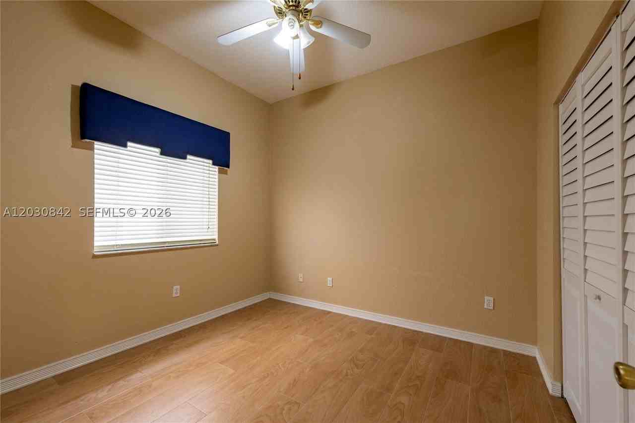 3073 Sw 140th Ave #3073 - Photo 6 of 21