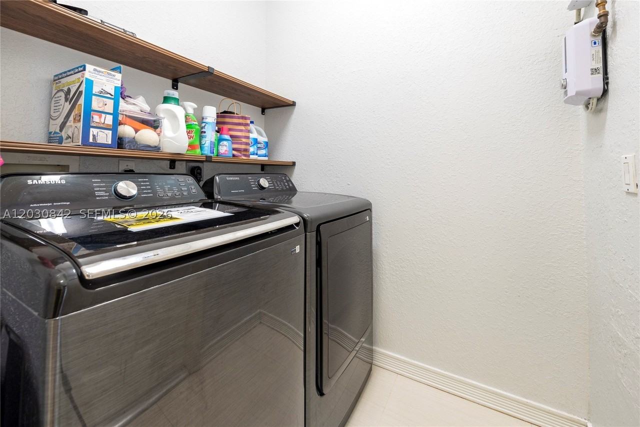 3073 Sw 140th Ave #3073 - Photo 7 of 21