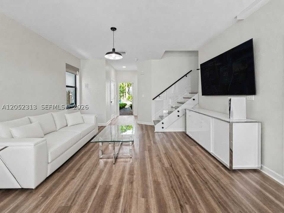 25545 Sw 109th Ave - Photo 7 of 36