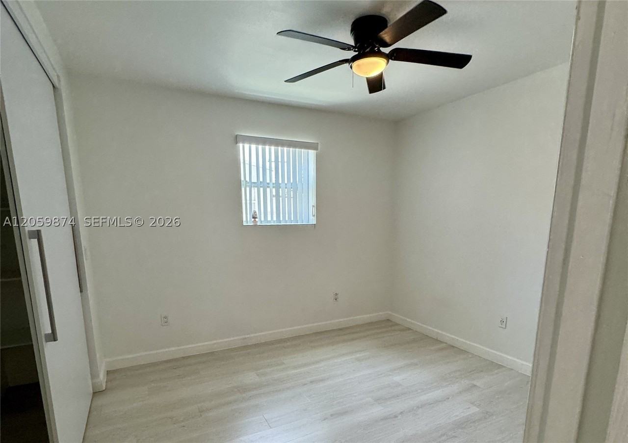 2130 Plunkett Ct - Photo 2 of 6