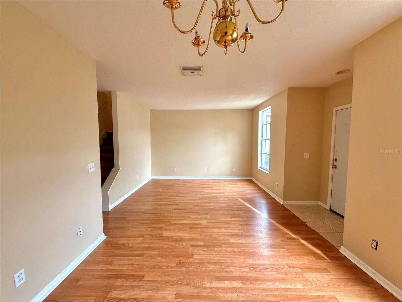 30209 Swinford Ln - Photo 3 of 20