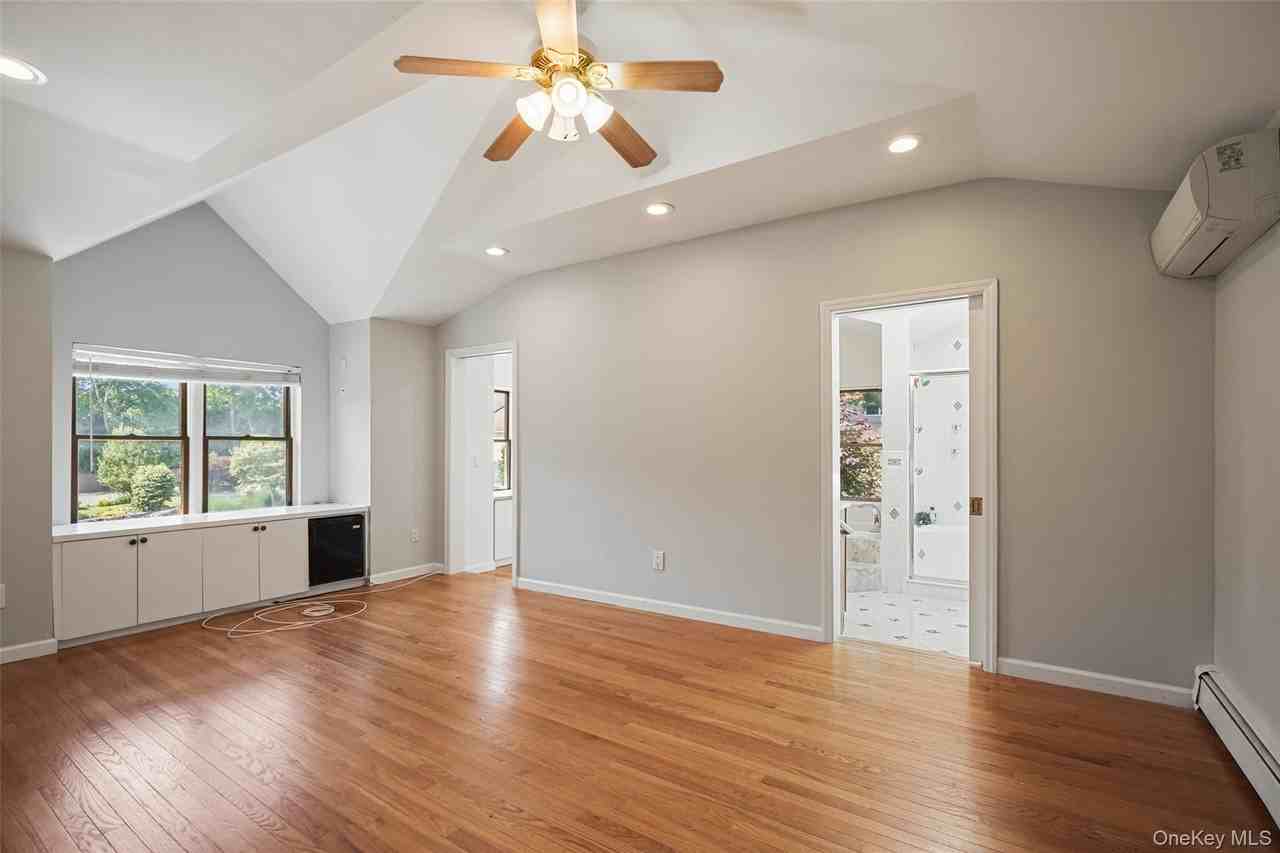 2079 Baldwin Rd - Photo 4 of 20