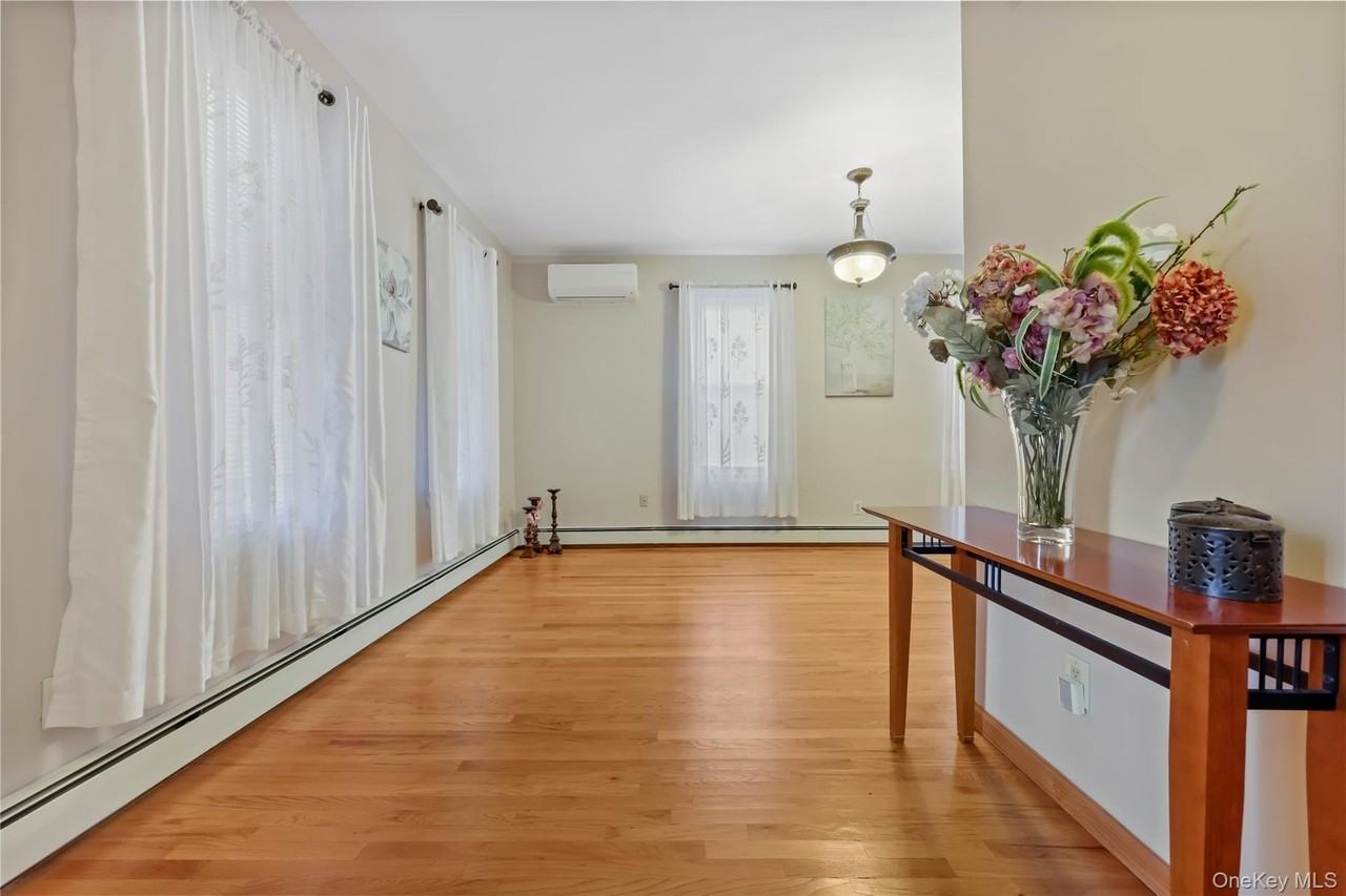 29 Brookridge Ave - Photo 7 of 49