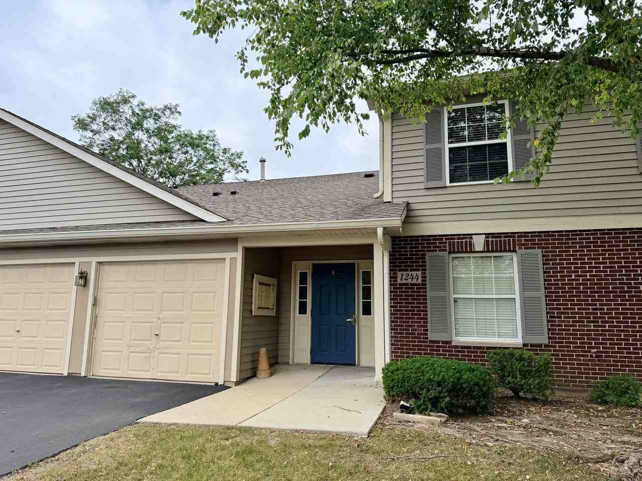1244 N Red Oak Cir #1 - Photo 3 of 3