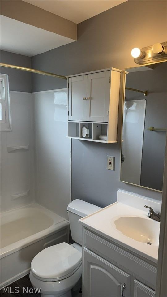16209 Maplewood Ct - Photo 5 of 9