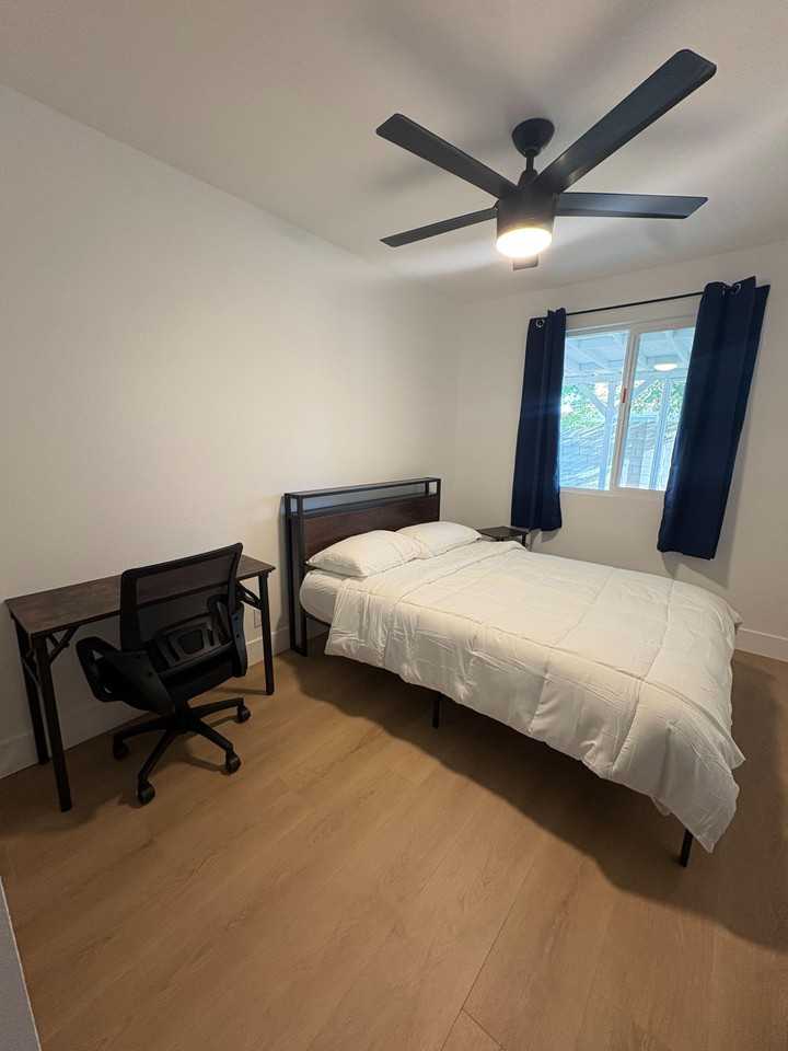 Treasure Ave - Photo 5 of 15