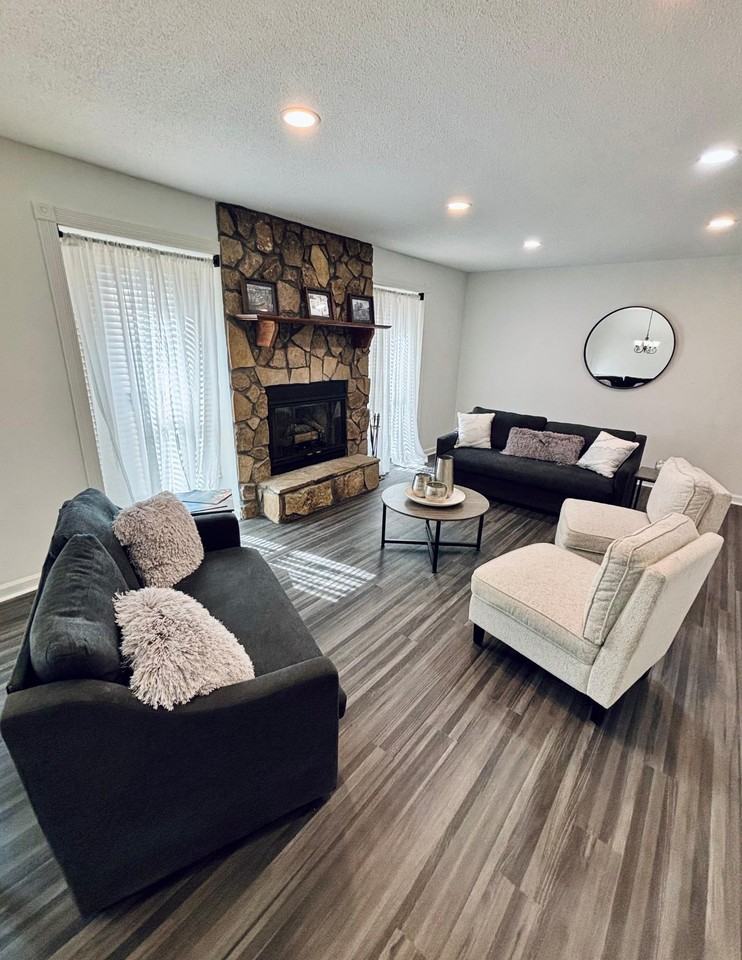Robinwood Dr - Photo 2 of 34