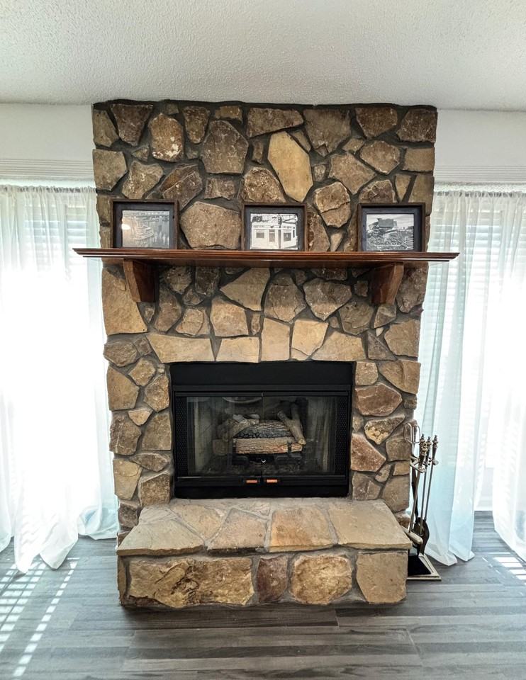 Robinwood Dr - Photo 3 of 34