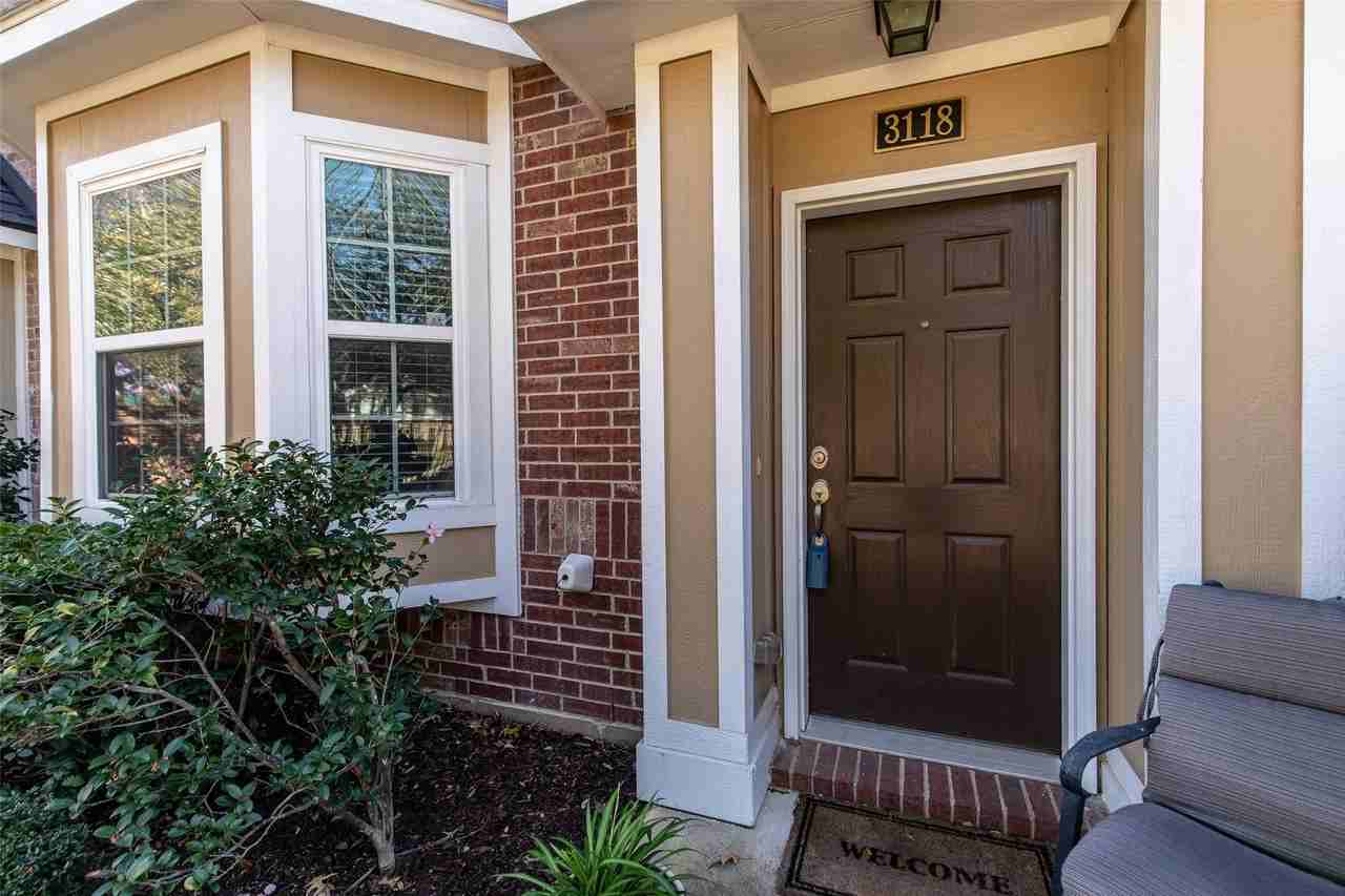 3118 Bedford Rd - Photo 2 of 29