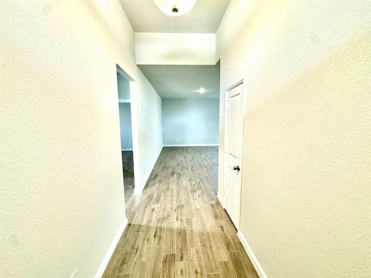 4308 Cornelia St - Photo 2 of 18