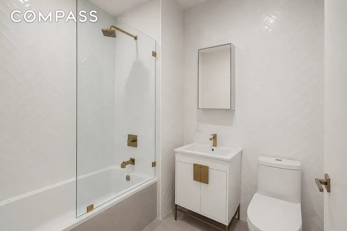 455 Lexington Ave #1A - Photo 5 of 6