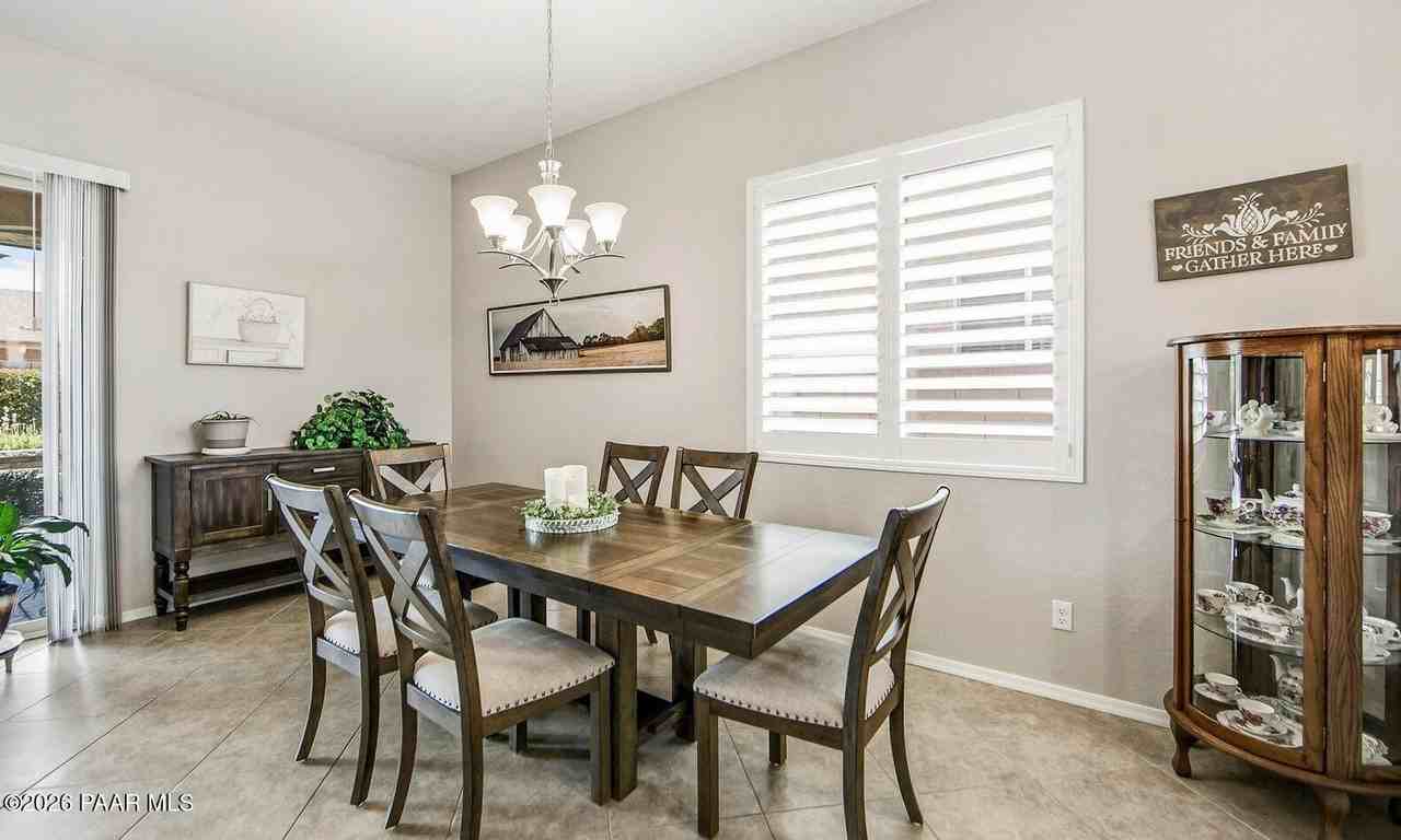 6323 E Beckett Trl - Photo 4 of 50