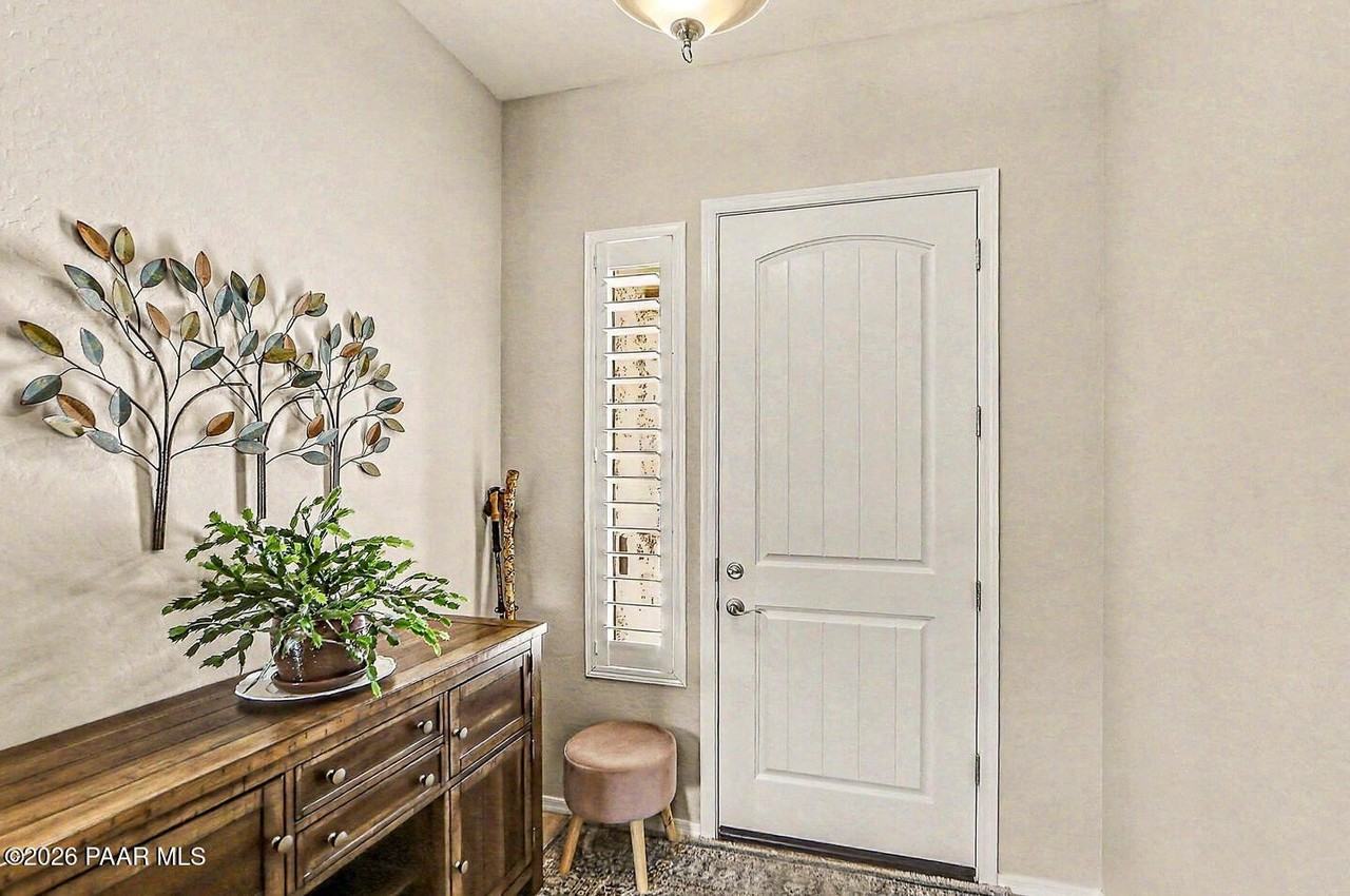 6323 E Beckett Trl - Photo 6 of 50