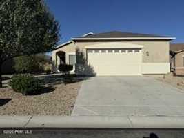 featured image of 5820 N Elton Pl
