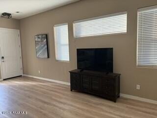 5820 N Elton Pl - Photo 7 of 27