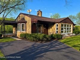 featured image of 706 E Catawissa St
