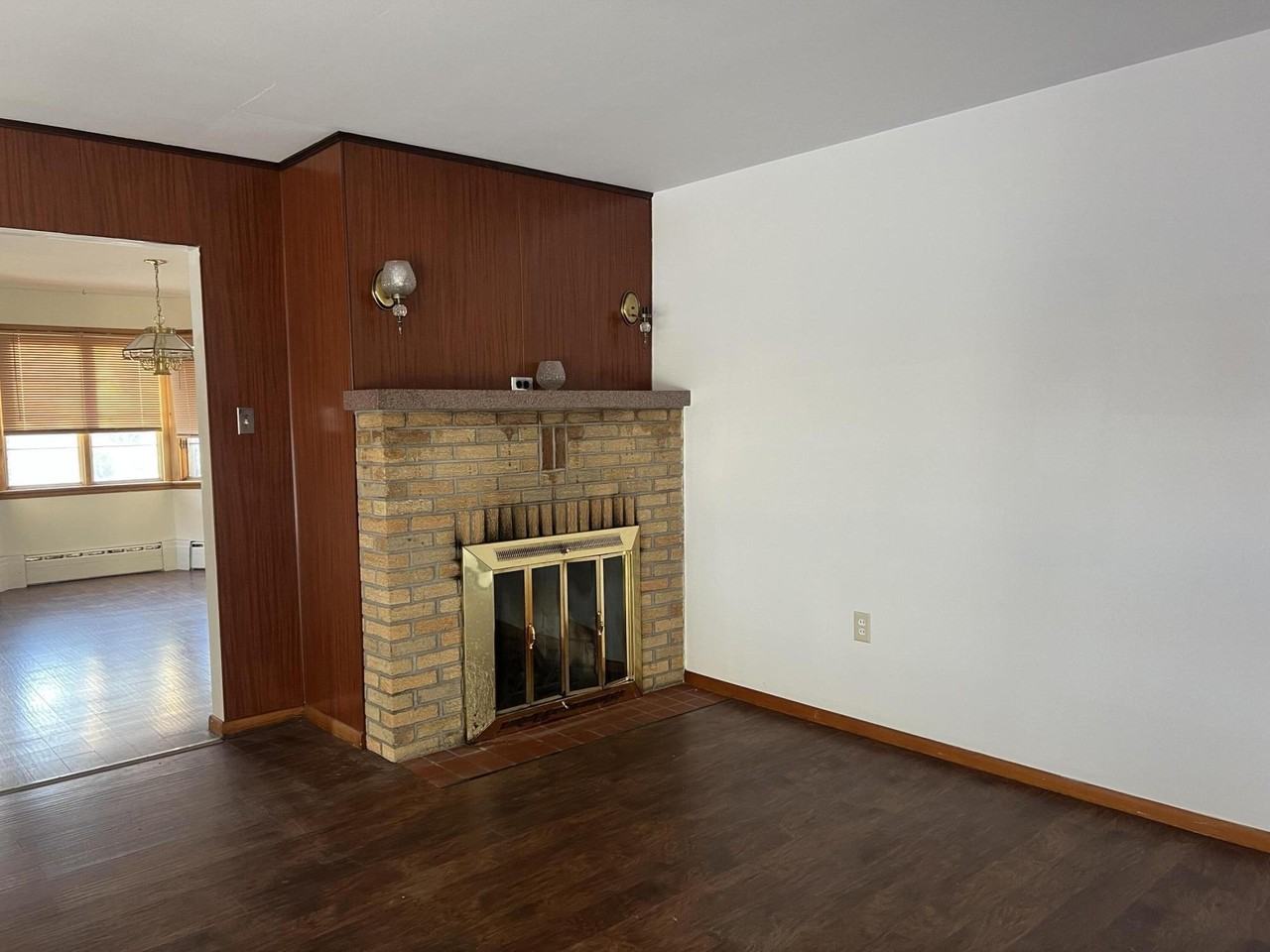 706 E Catawissa St - Photo 7 of 18