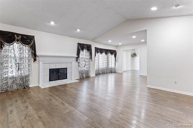 42137 Trent Dr - Photo 2 of 14