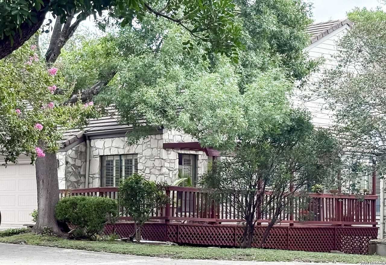 17228 Saint Andrews