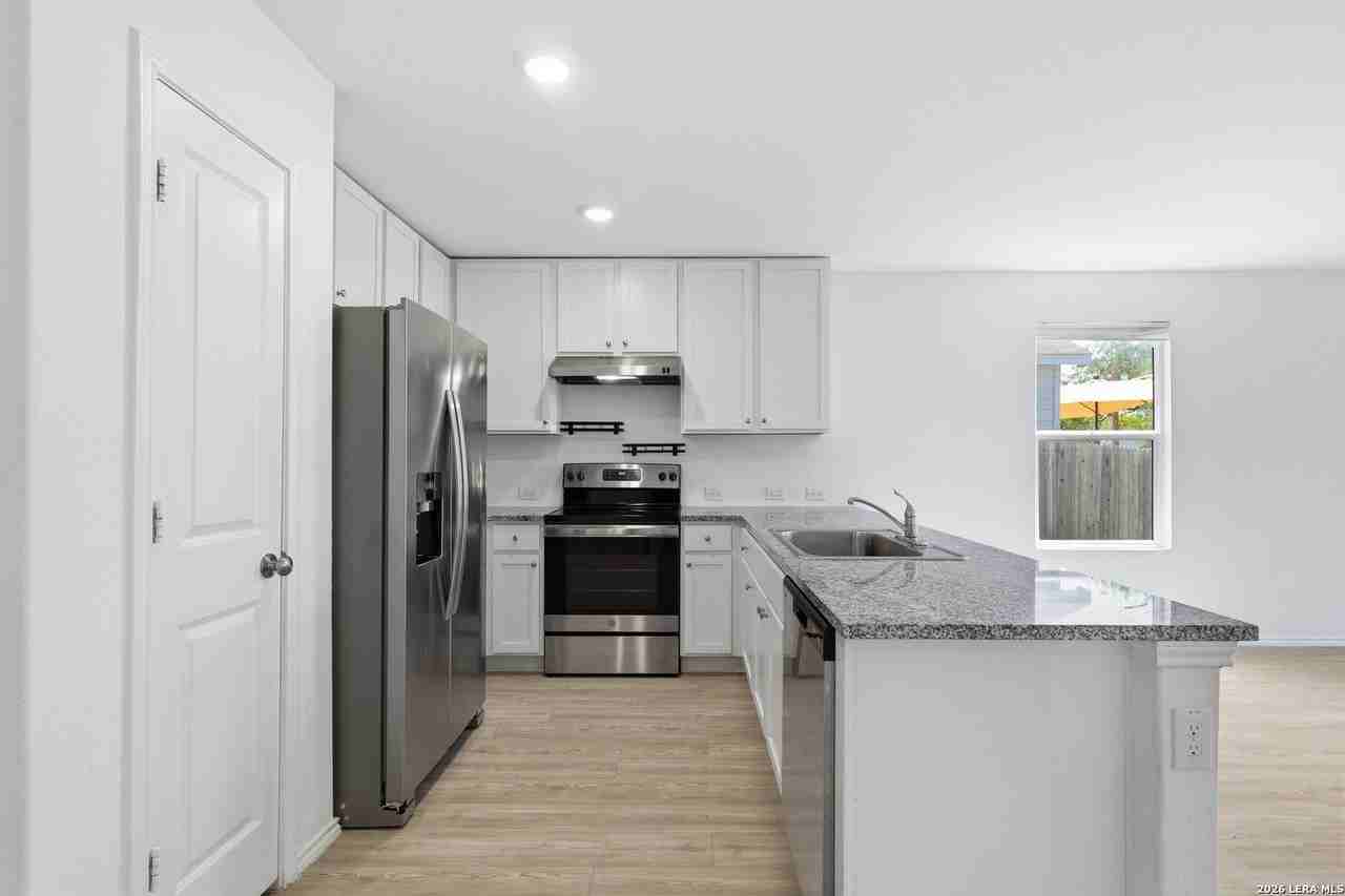5642 Mountain Pt - Photo 5 of 25