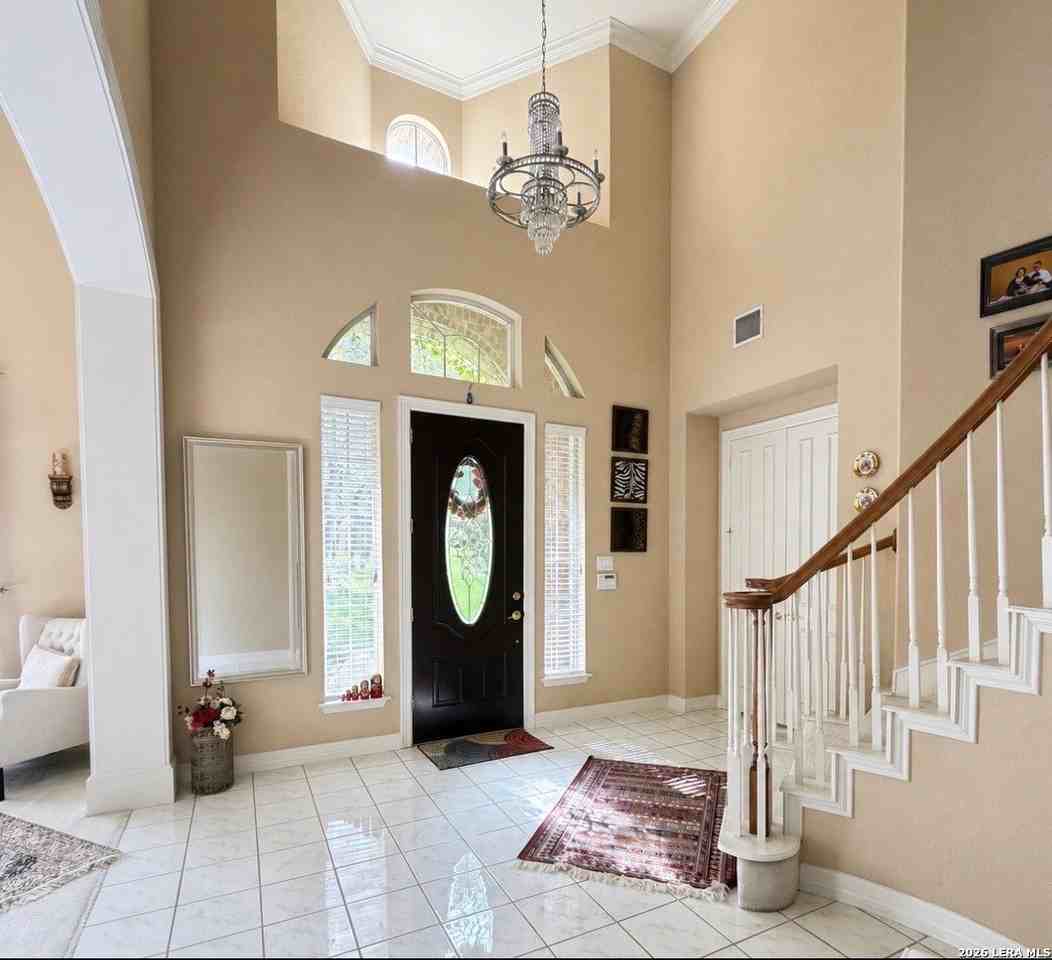 7537 Steeple Dr - Photo 5 of 44