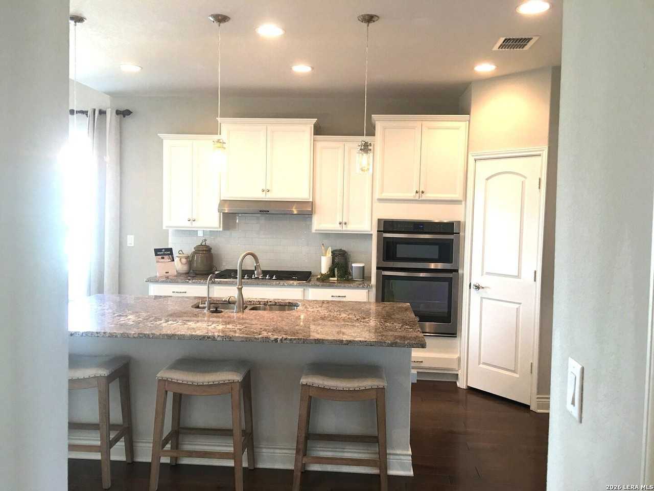 6136 Panola Pass - Photo 4 of 31