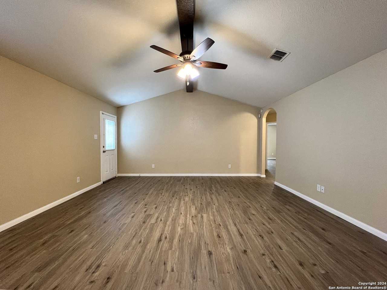 12304 Claiborne - Photo 6 of 47