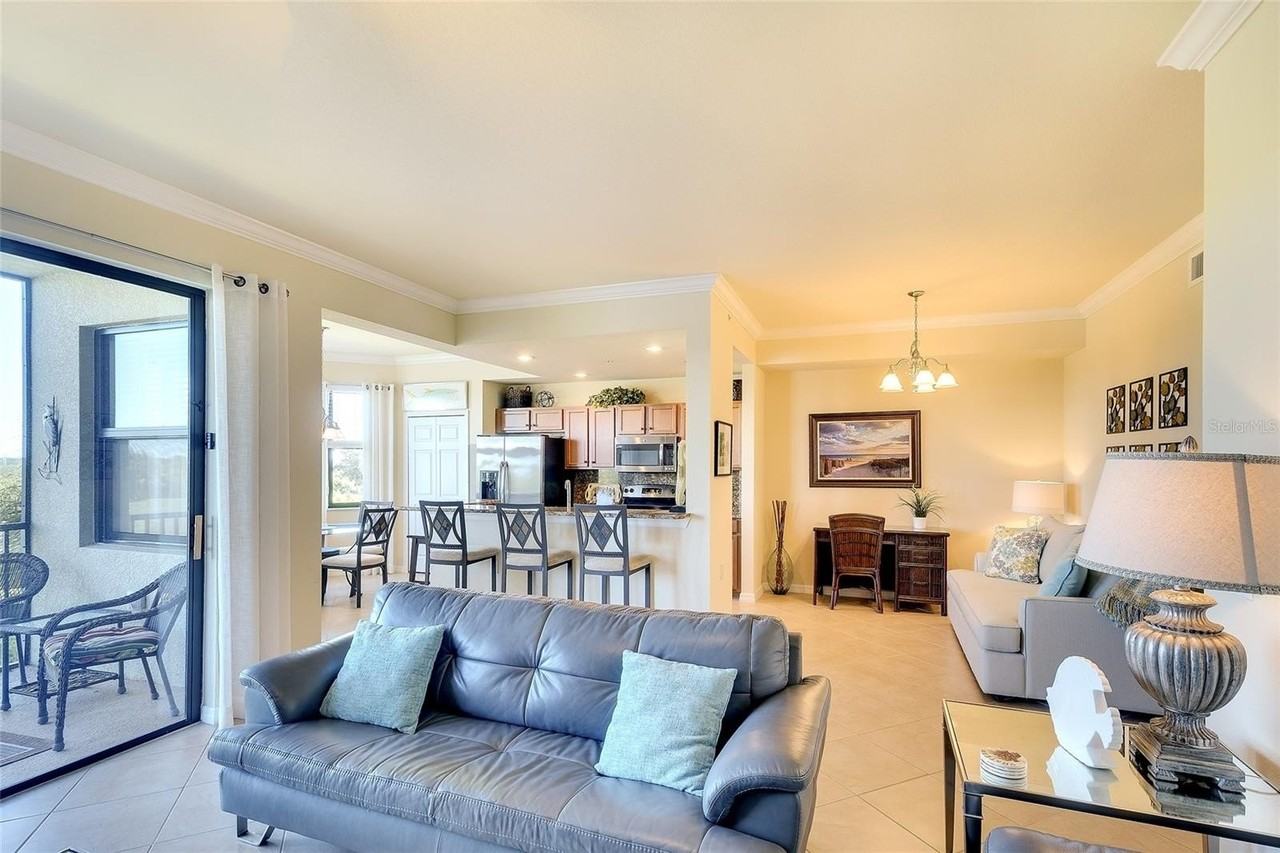 7121 River Hammock Dr #303 - Photo 3 of 50