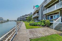 211 Harbour Cv #211 - Photo 1 of 1