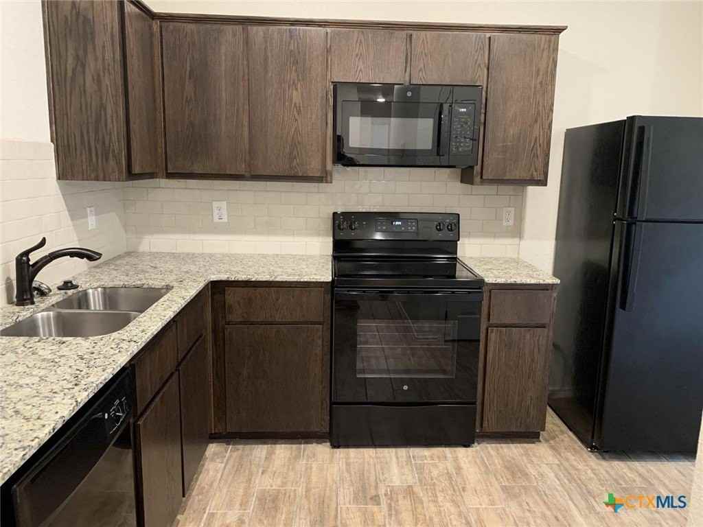 2412 Alterman Dr #A - Photo 7 of 16