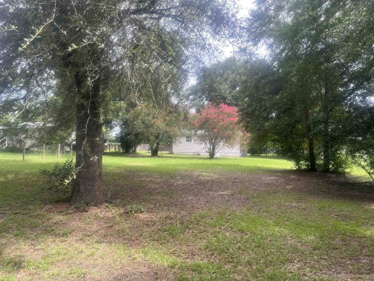 179 Smith Ln - Photo 6 of 28