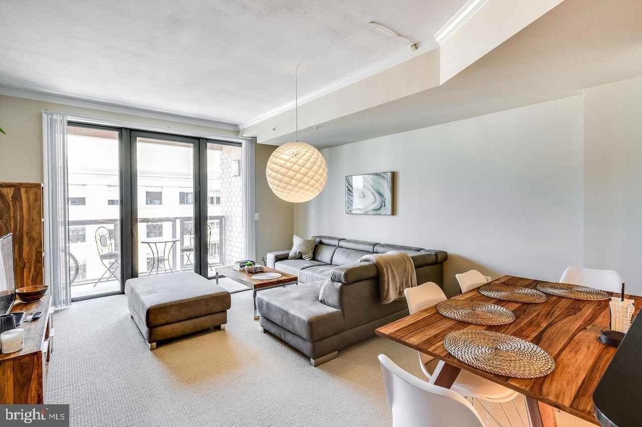 616 E St Nw #1220 - Photo 2 of 20