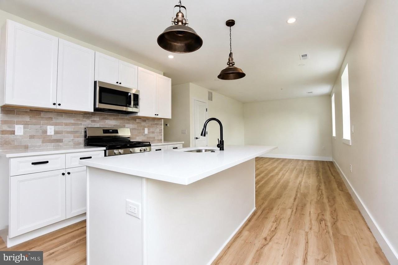 30-APT B TRADING POST Way - Photo 4 of 15