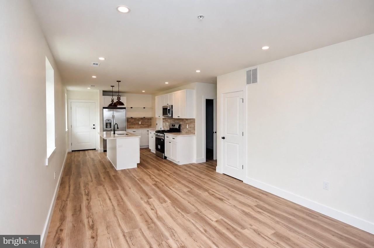 30-APT B TRADING POST Way - Photo 5 of 15
